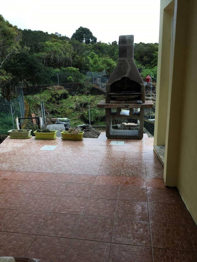 Adelaide House Villa Praia do Norte Luaran gambar